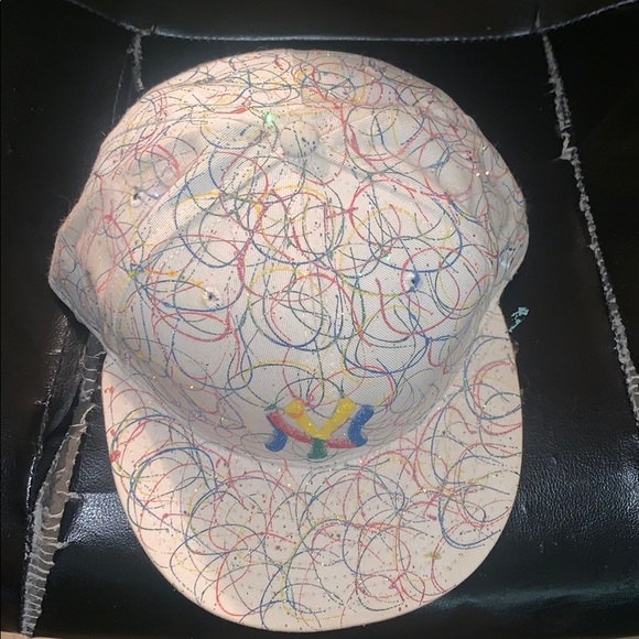 Limited men’s glitter yankee fitted - Picture 7 of 7